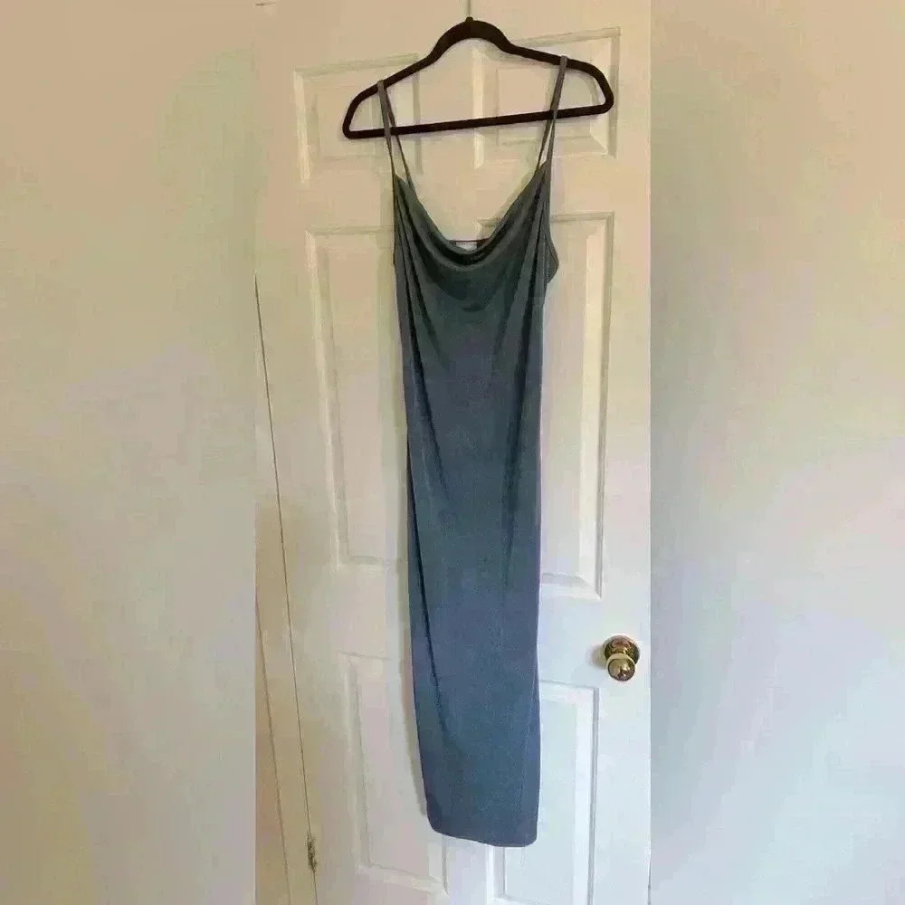 Livi Olivia Rae Evening Dress in Windsor Blue Size Large